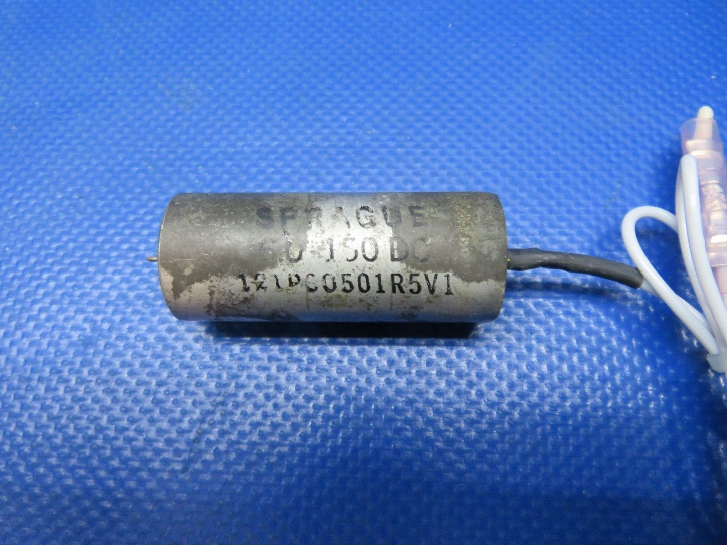 Beech 95 / D95A Spraque Capacitor 28v 121P60501R5V1 LOT OF 4 WARRANTY (0424-277)