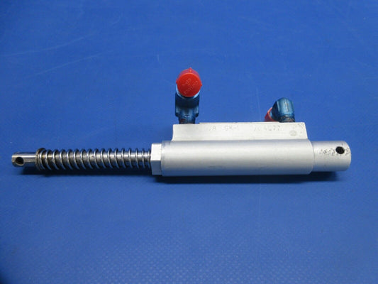 Piper PA-32RT-300T Lance II Pilot Master Cylinder Assy P/N 17000 (0924-860)
