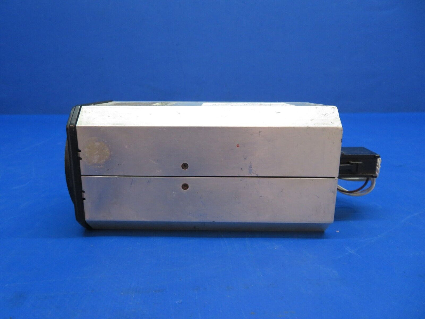King KI-209 VOR/LOC Converter & GS Ind. 11-33V w/ 8130 P/N 066-3056-01 (0323-53)