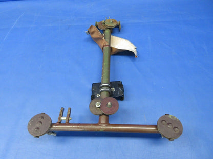 Piper PA-20 Pacer Control Column Assy P/N 12500-00 (1024-2031)