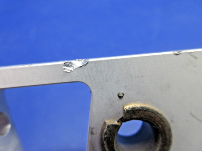 Diamond DA-40 Control Column Mounting Bracket P/N DA4-2703-15-00 (0926-885)2