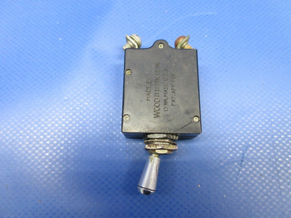 Beech 95 / D95A Circuit Breaker Switch CB-3110C, CB-3105C, CB-3120C (0524-1113)