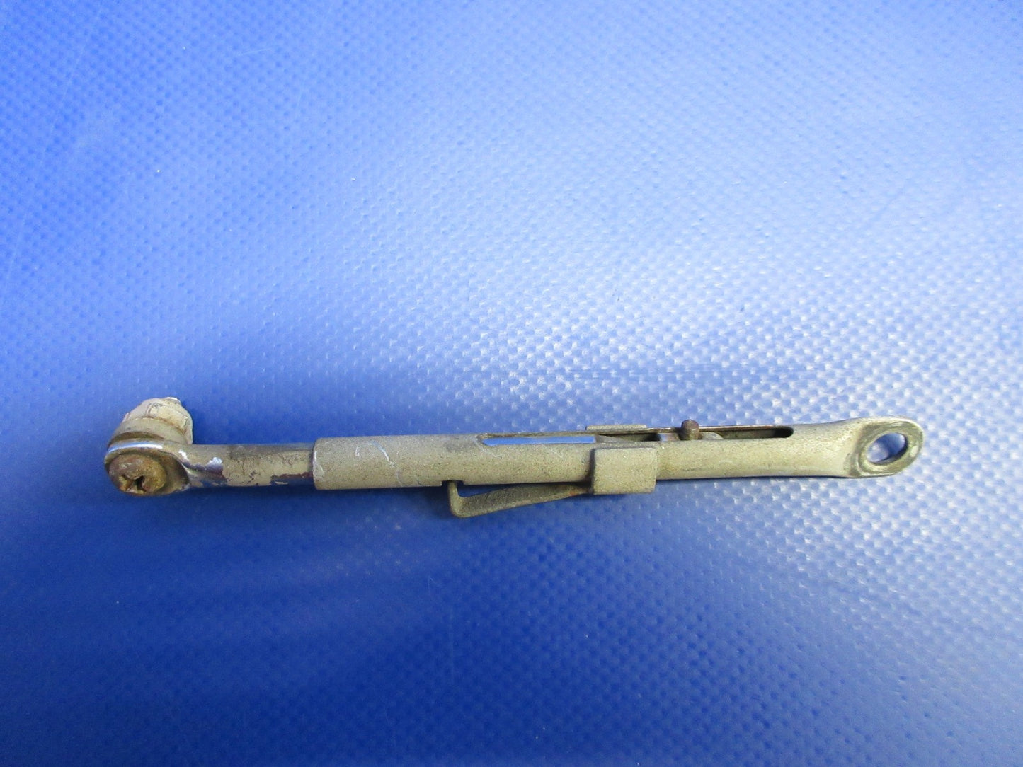 Beech 95 /  D95A Travel Air Storm Window Stop Rod P/N 35-410324 (0326-826)1