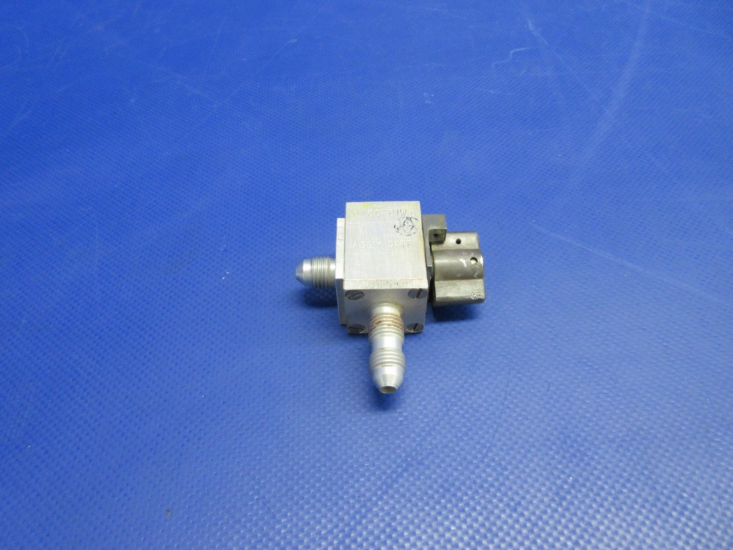 Cessna 421 Auto-Valve Fuel Shut Off Valve P/N 375C-61WC (0726-748)0