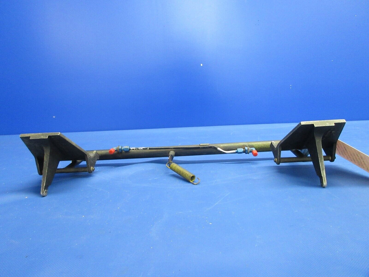 Grumman Yankee AA-1B Rudder Bar & Pedal Assy LH P/N 601031-501 (0524-1023)