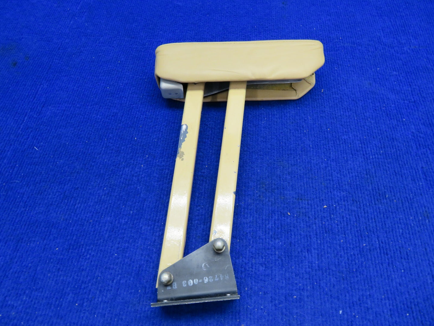 Piper PA-46 Adjustable Armrest Assy w/ RH Support P/N 84726-003 (0322-484)4