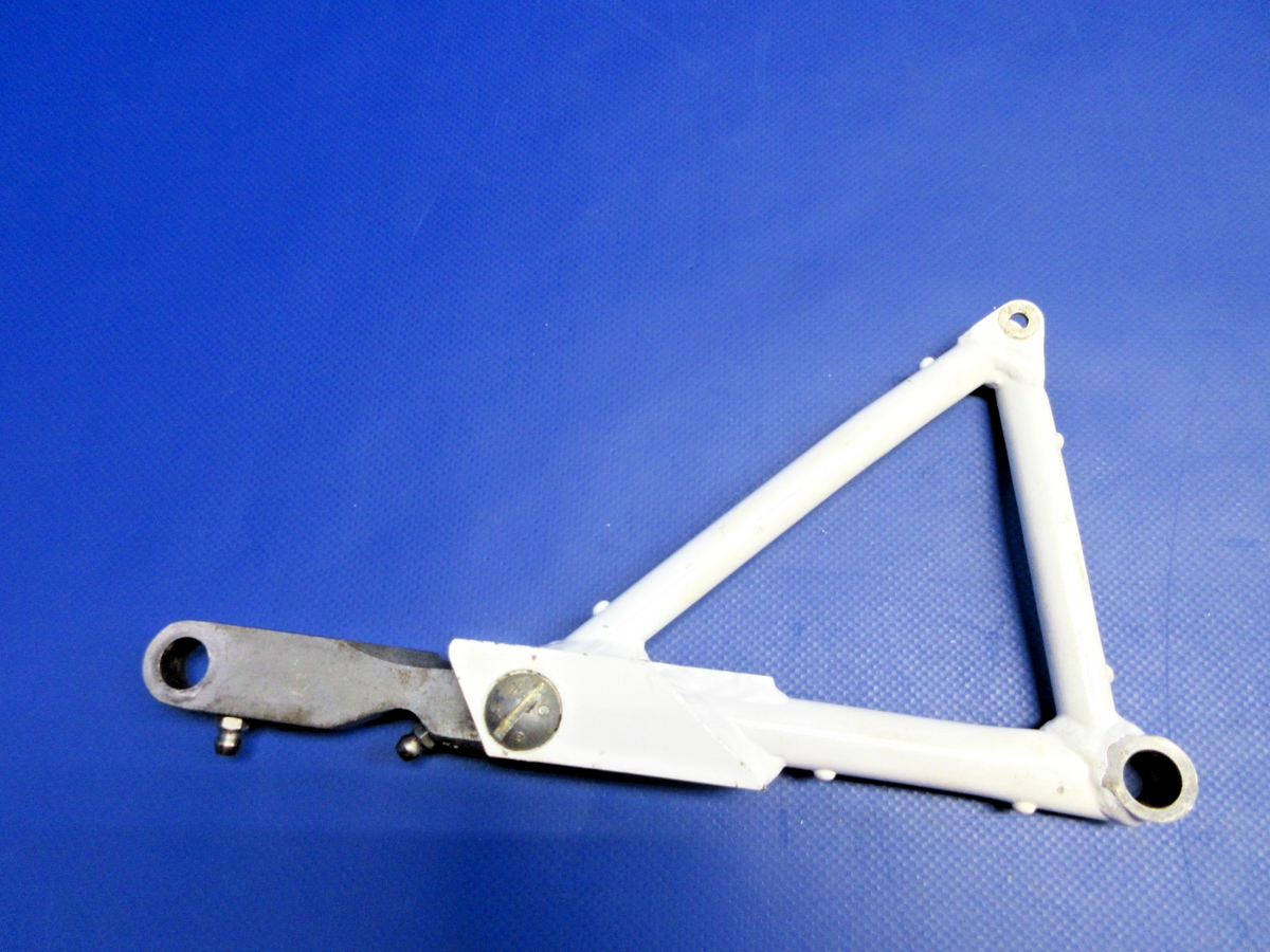 Mooney M20 / M20E LH Retracting Truss P/N 5256-1 (0826-887)4
