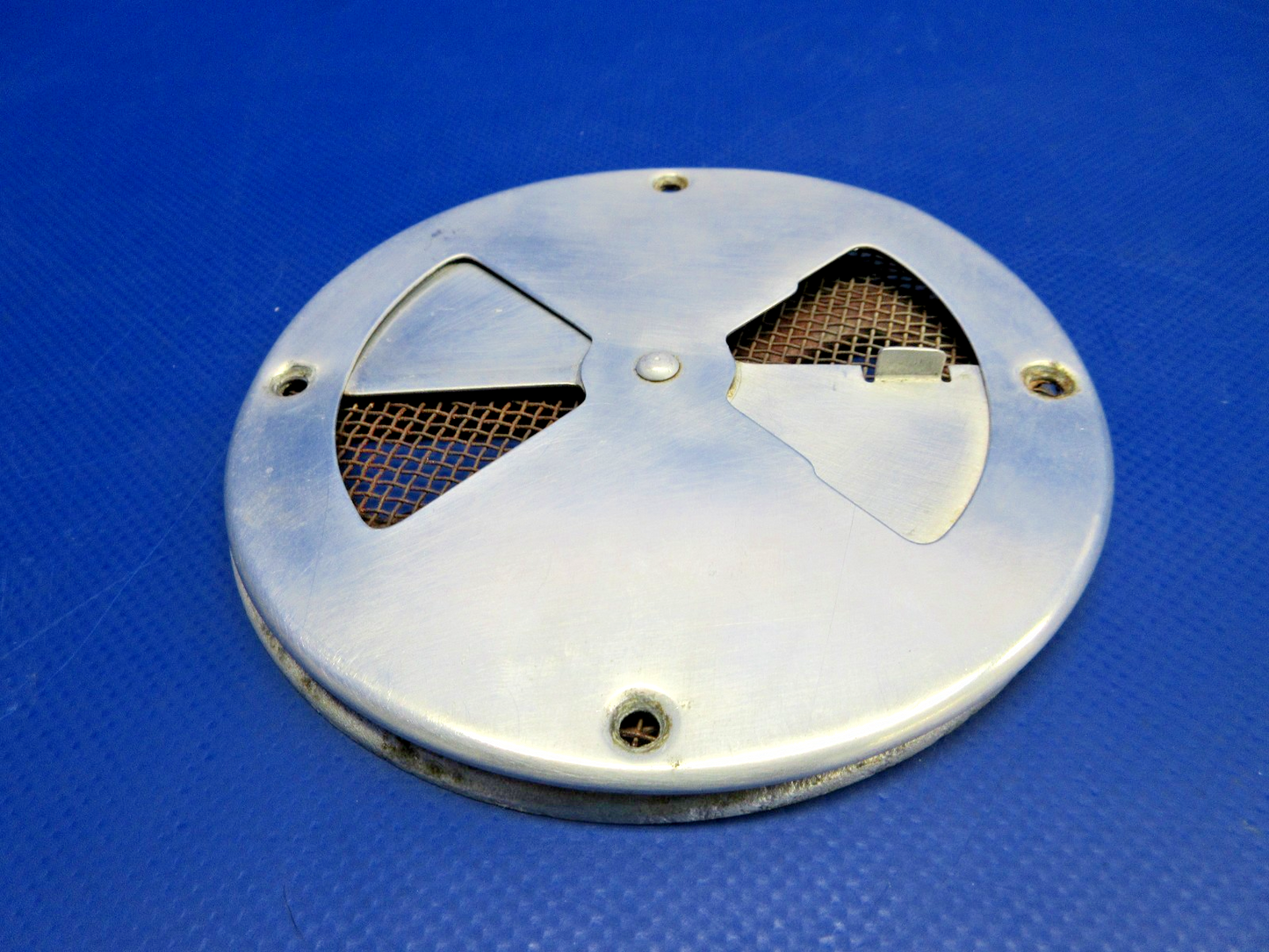 Beech 95 /D95A Travel Air Cabin Exhaust Valve Shutter P/N 96-550015-9 (0326-780)10