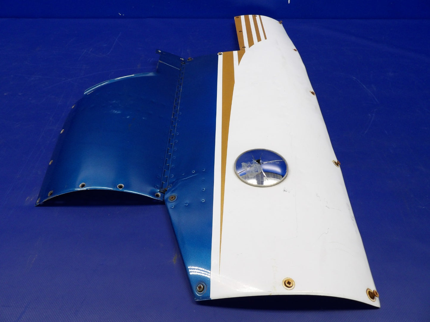 Cessna 421 Upper & LWR LH INBD Engine Cowl Door P/N 5052020-203 (0726-1245)3