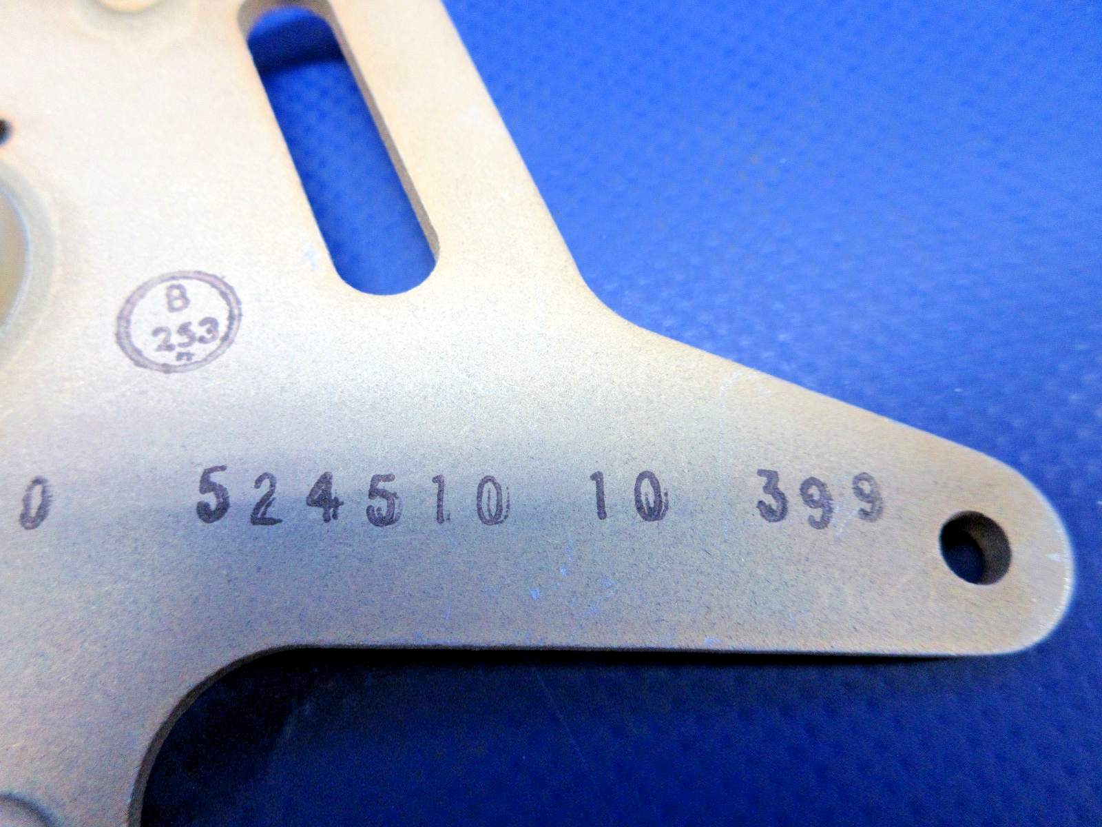 Beech RH Throttle Braze Arm w/8130 P/N 50-524510-10 NOS (0426-843)2