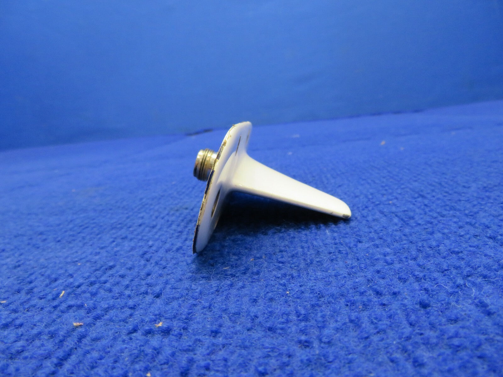 Trivec DME / Transponder Antenna P/N 56-80-01, 100-384129 (0322-375)8
