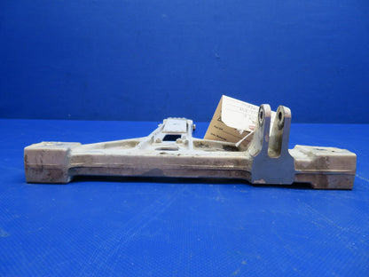 Piper Aerostar 602P LH Upper Side Brace Main Gear P/N 400094-01 (0123-834)9