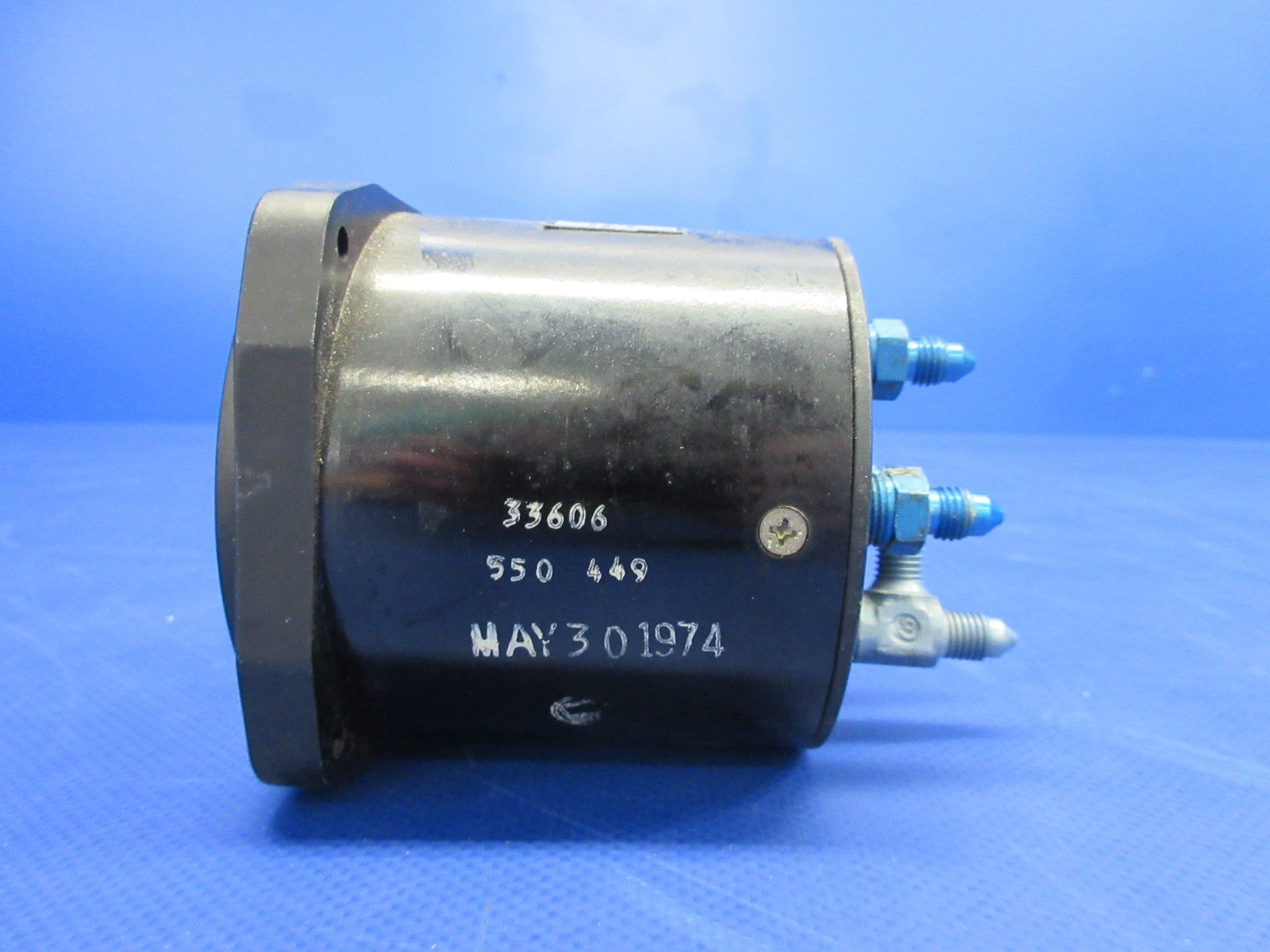 Piper PA-23-250 Aztec United Instruments Fuel P/N PM-44-11 WARRANTY (0726-730)1