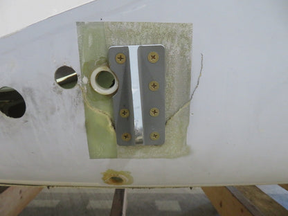 2005 Cirrus SR22 Fuselage Shell CORE / FLIGHT SIMULATOR  (0926-99)7