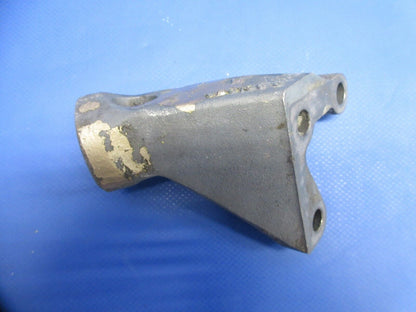 Continental GO-300-A Engine Mount Bracket RH Front P/N 626135 (0824-845)