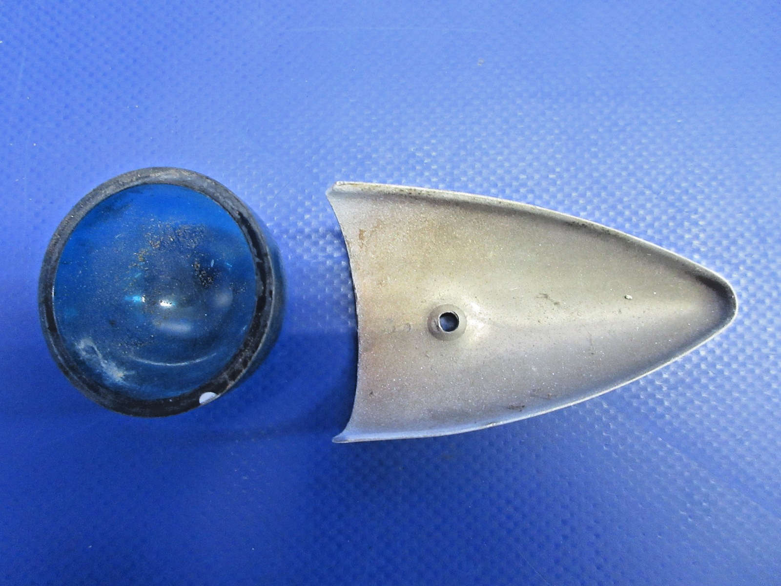 Grimes Wing Tip Position Lights LH & RH P/N 30-0009-34 & AN3033-3 (0626-735)10