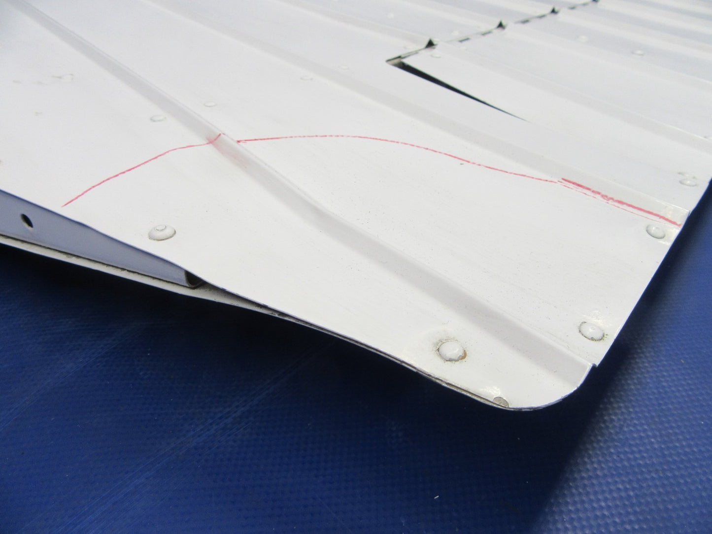 Cessna 172 / 172RG RH Elevator w/ Tab P/N 2432000-202 (0326-09)4