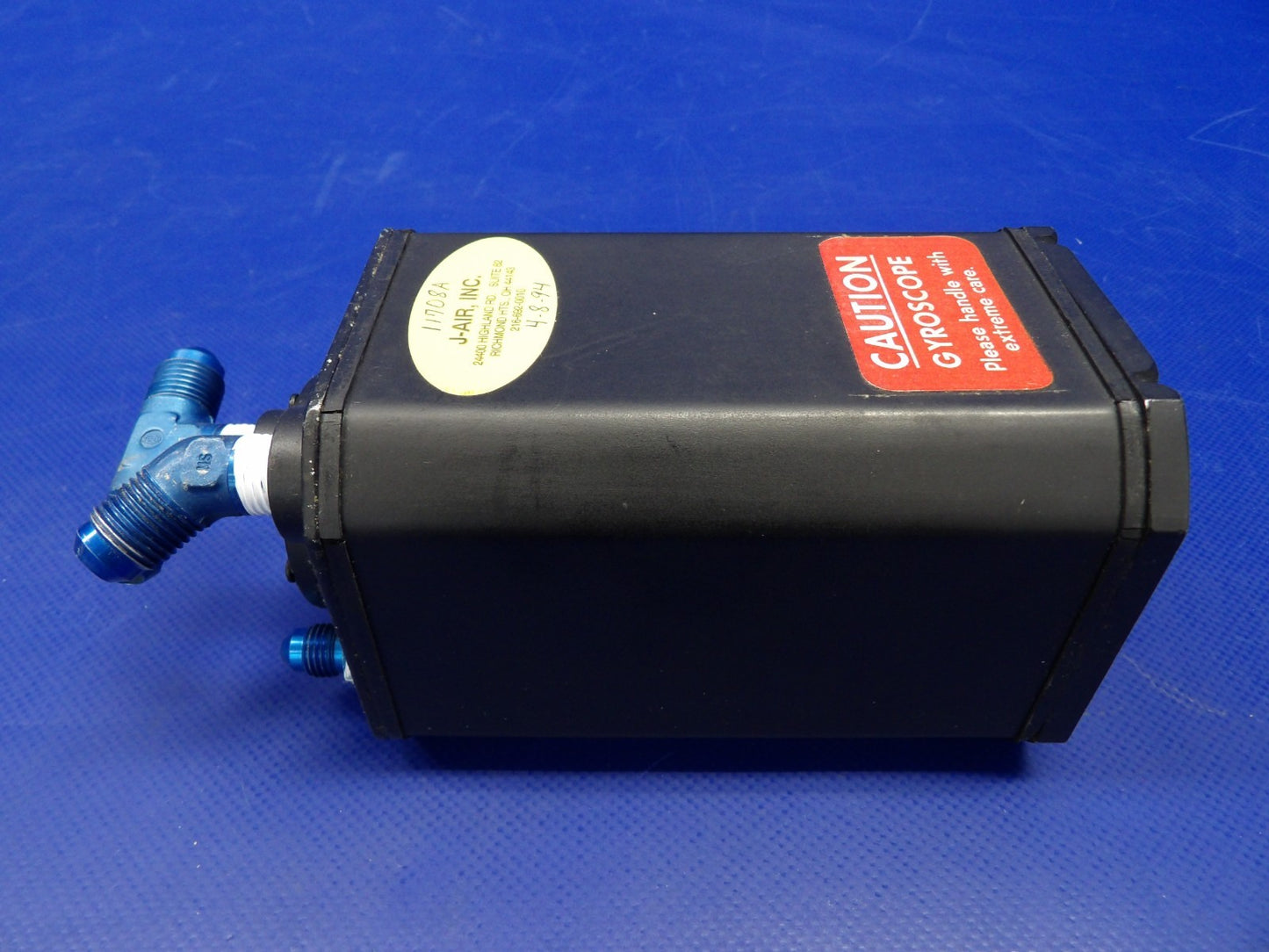 Cessna Aviation Instrument Attitude Indicator P/N 300-3CFC WARRANTY (0726-2072)9