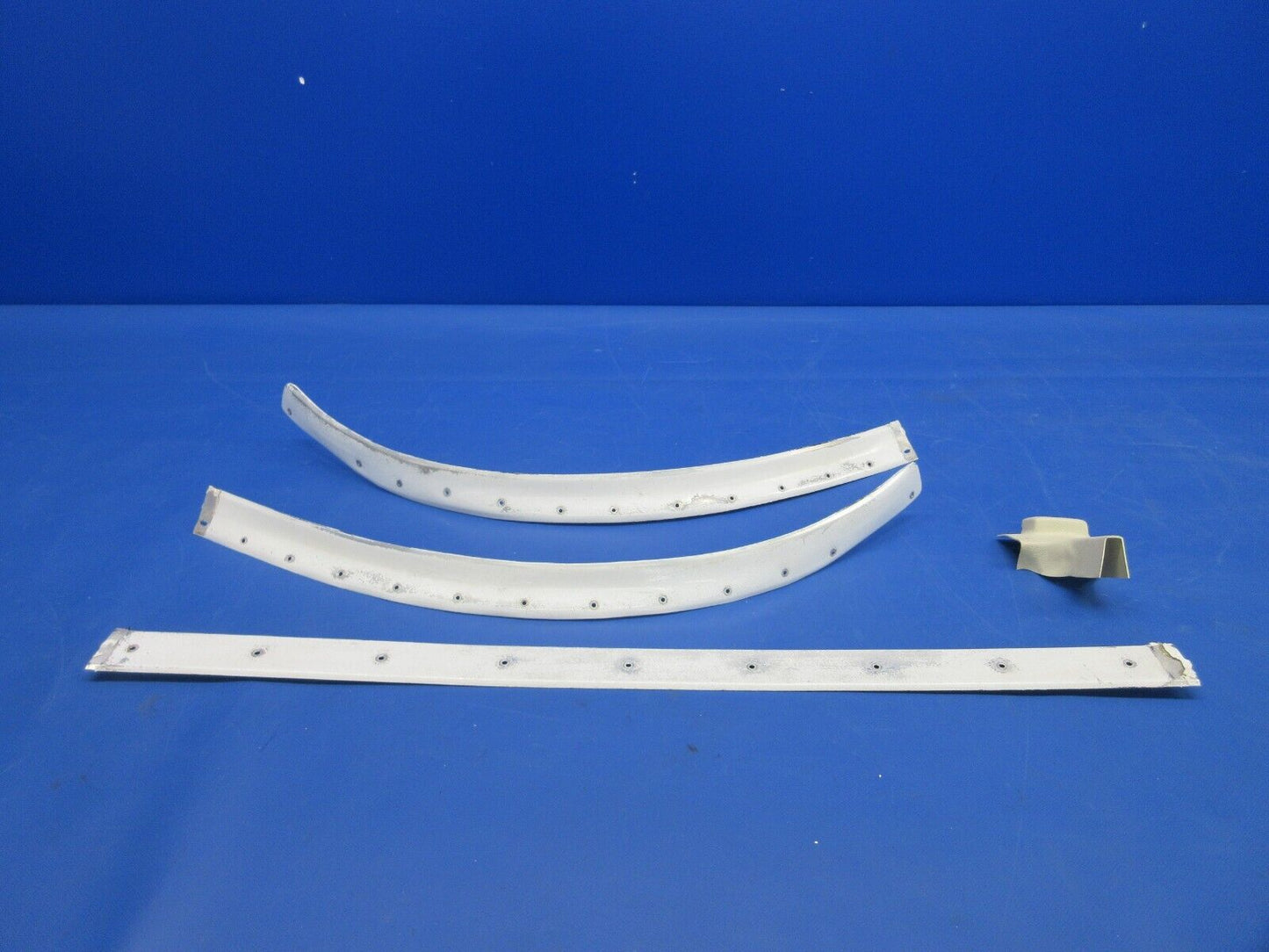Piper PA-28-181 Archer Windshield Trim Strip & Collar P/N 63070-11 (0624-954)