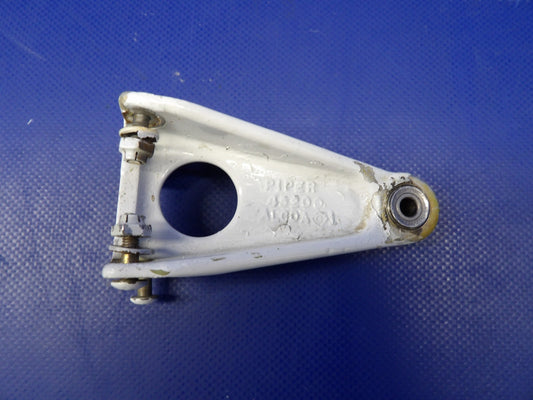 Piper PA-31T1 Cheyenne OTBD Elevator Hinge P/N 45201-00 (0626-1366)0