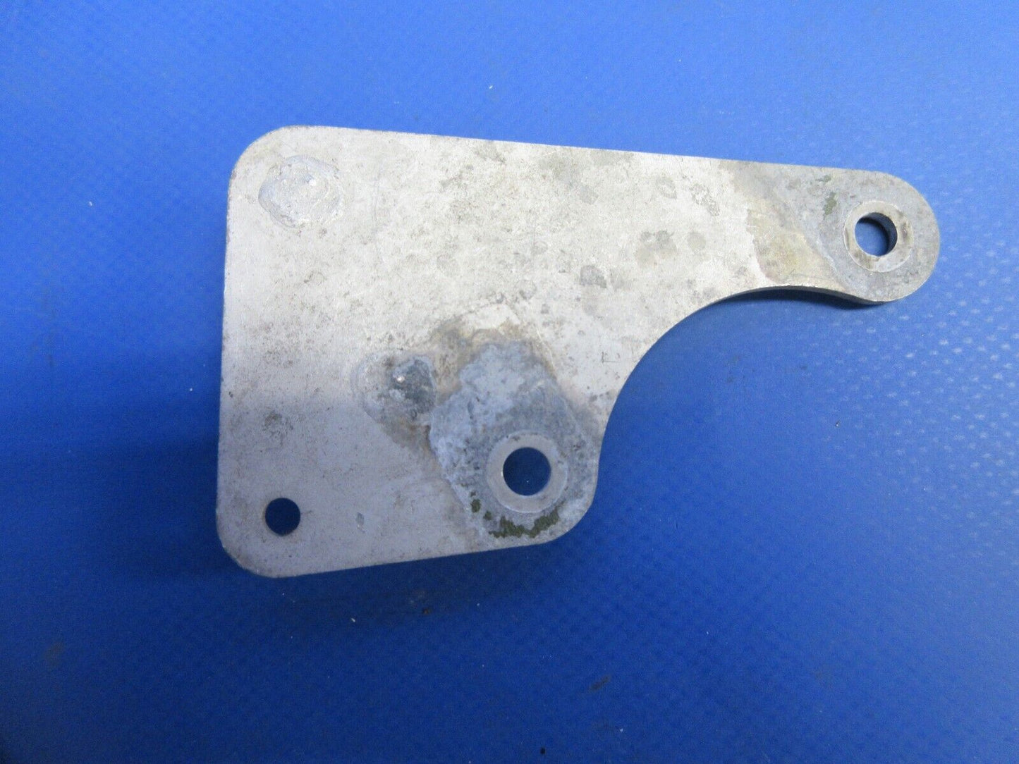 Piper PA-32RT-300T Lance II Engine Control Mount Plate Assy 98645-06 (0924-832)