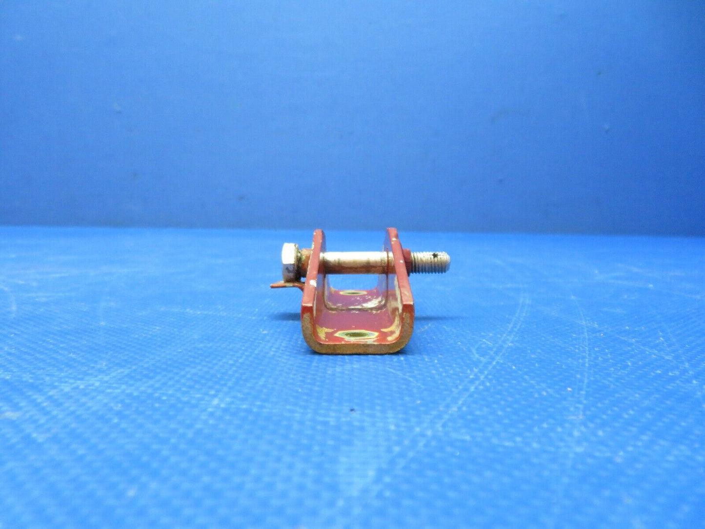 Piper PA-23-250 Aztec Rudder Bottom Hinge Assy P/N 16112-02 (0824-869)
