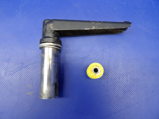 Piper PA-24-250 Comanche Landing Gear Bungee Arm RH P/N 20846-01 (0526-1211)0