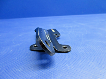 Cirrus SR22 Cabin Door Gas Strut Attach Bracket LH & RH P/N 20311-001 (0926-861)11