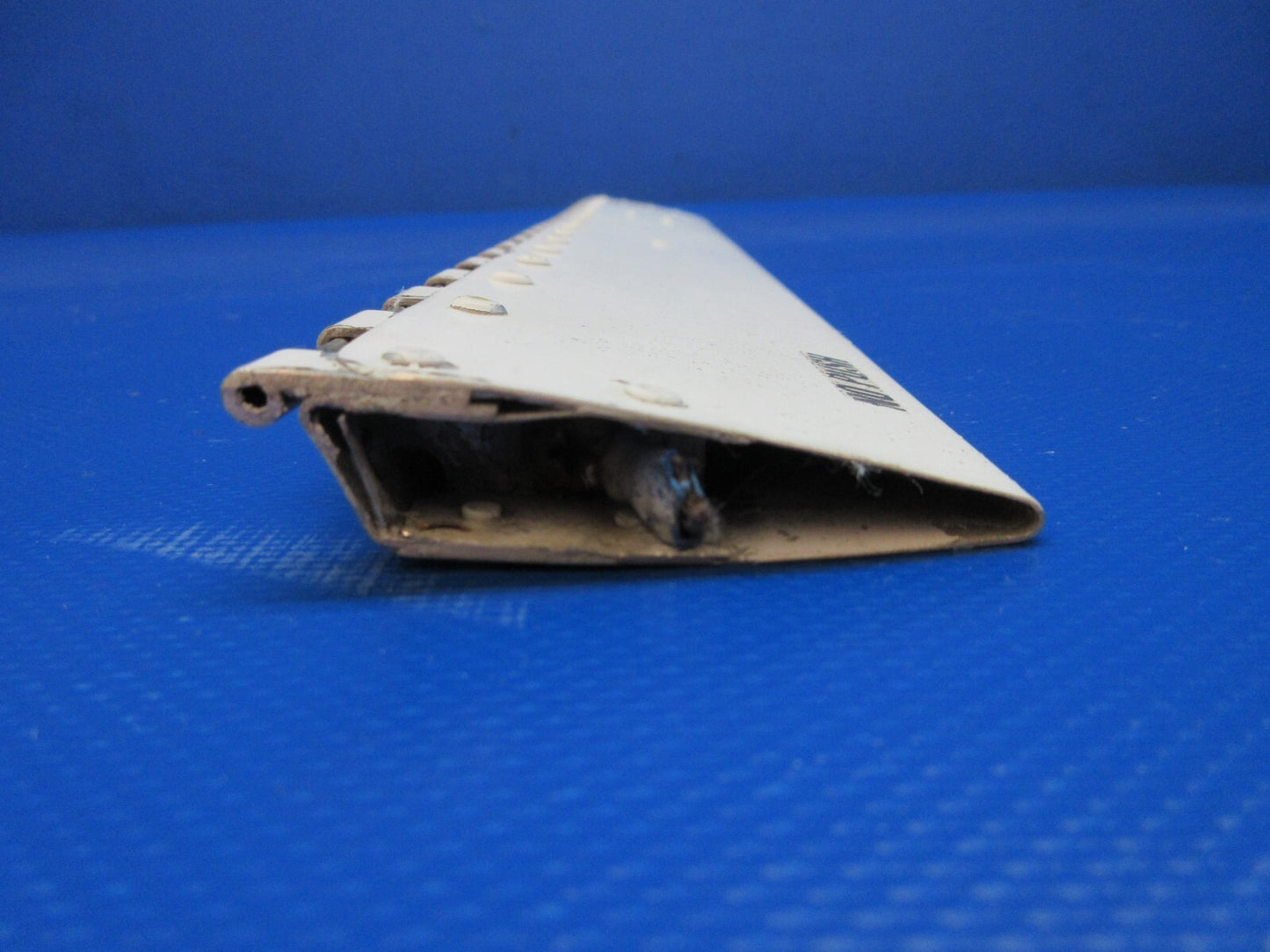 Cessna 310 / 310R Aileron Trim Tab P/N 5024000-84 (1124-1382)8