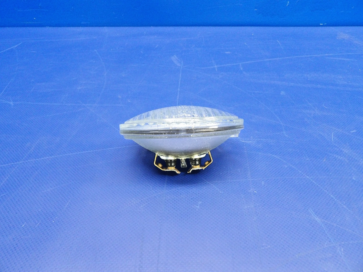 General Electric Landing Gear Lamp 28V 250W P/N 4587 LOT OF 8 (0426-1303)7