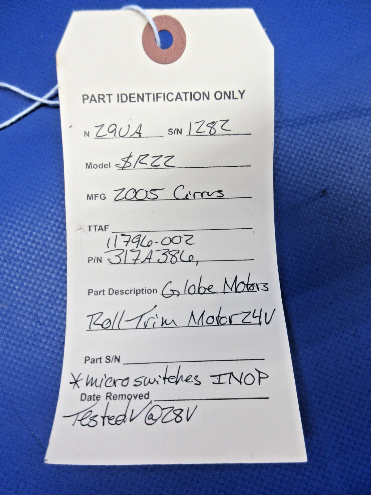Cirrus SR22 Globe Motors Roll Trim Motor 24V P/N 317A386 TESTED (0926-737)10