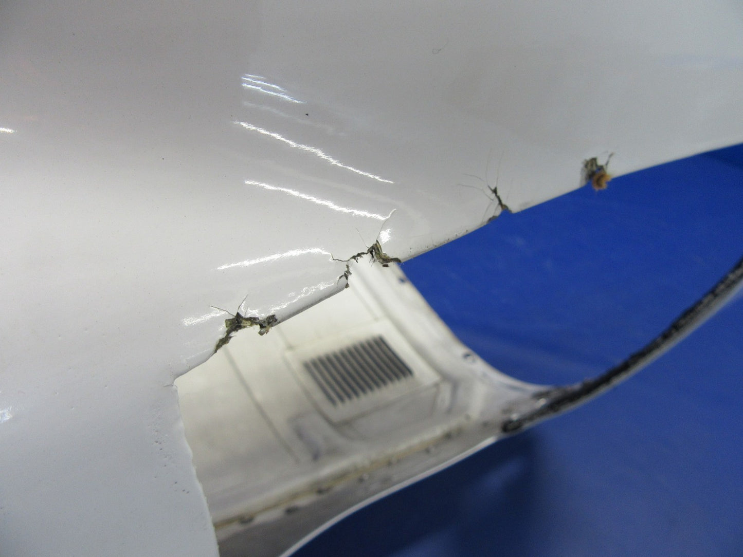 Piper PA-31T1 Cheyenne LH Lower Cowling P/N 50107-25 (0426-12)10