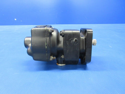Hamilton Standard 1M12-G Propeller Governor P/N 52203AF CORE (0924-1268)