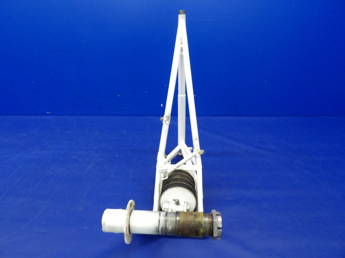 Mooney M20 / M20E LH Main Gear P/N 5257-1, 5071-1 (0826-2158)7