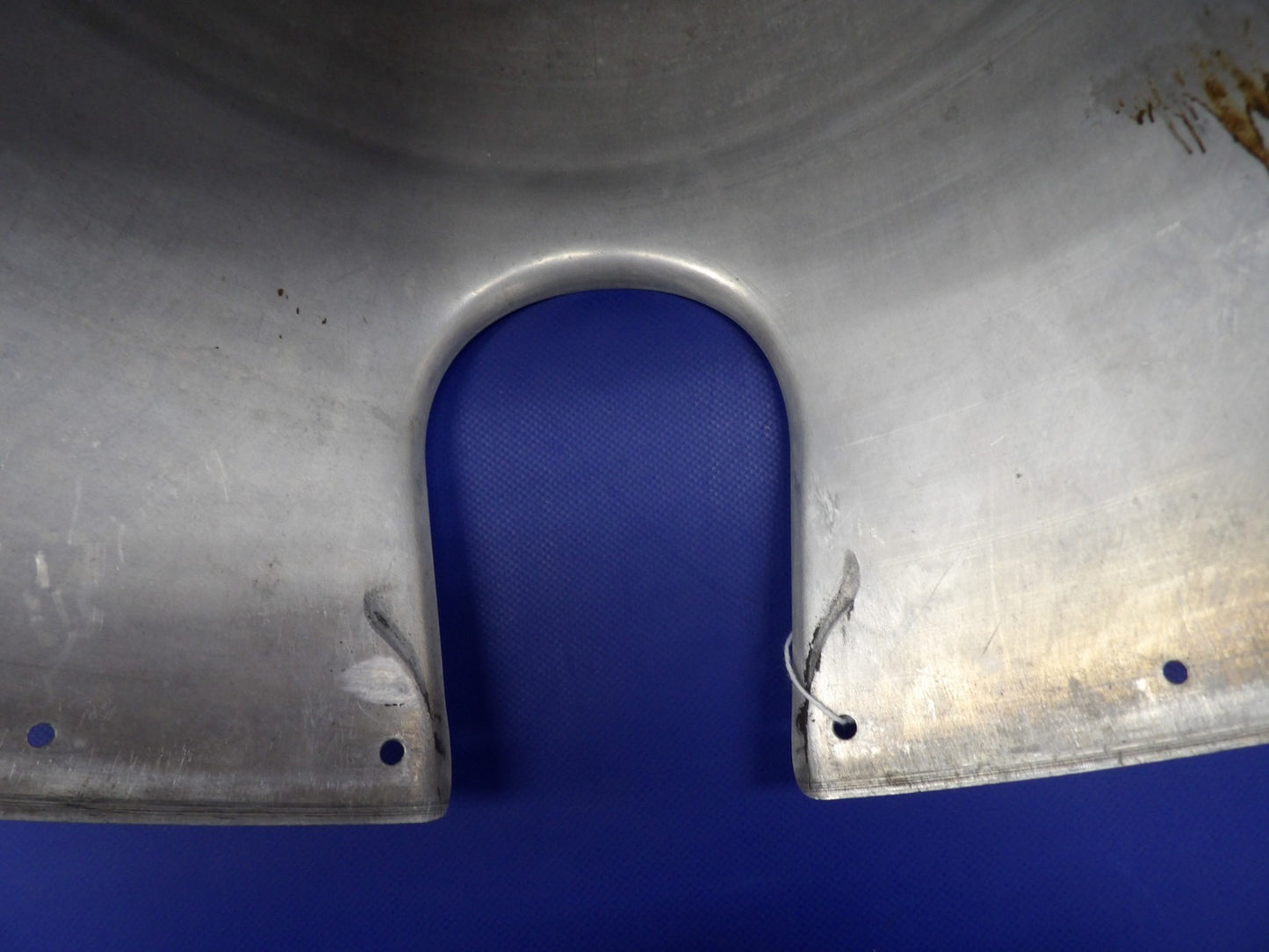 Dented Beech 58 Baron Hartzell 3-Blade Propeller Spinner P/N C3004 (0226-2028)17