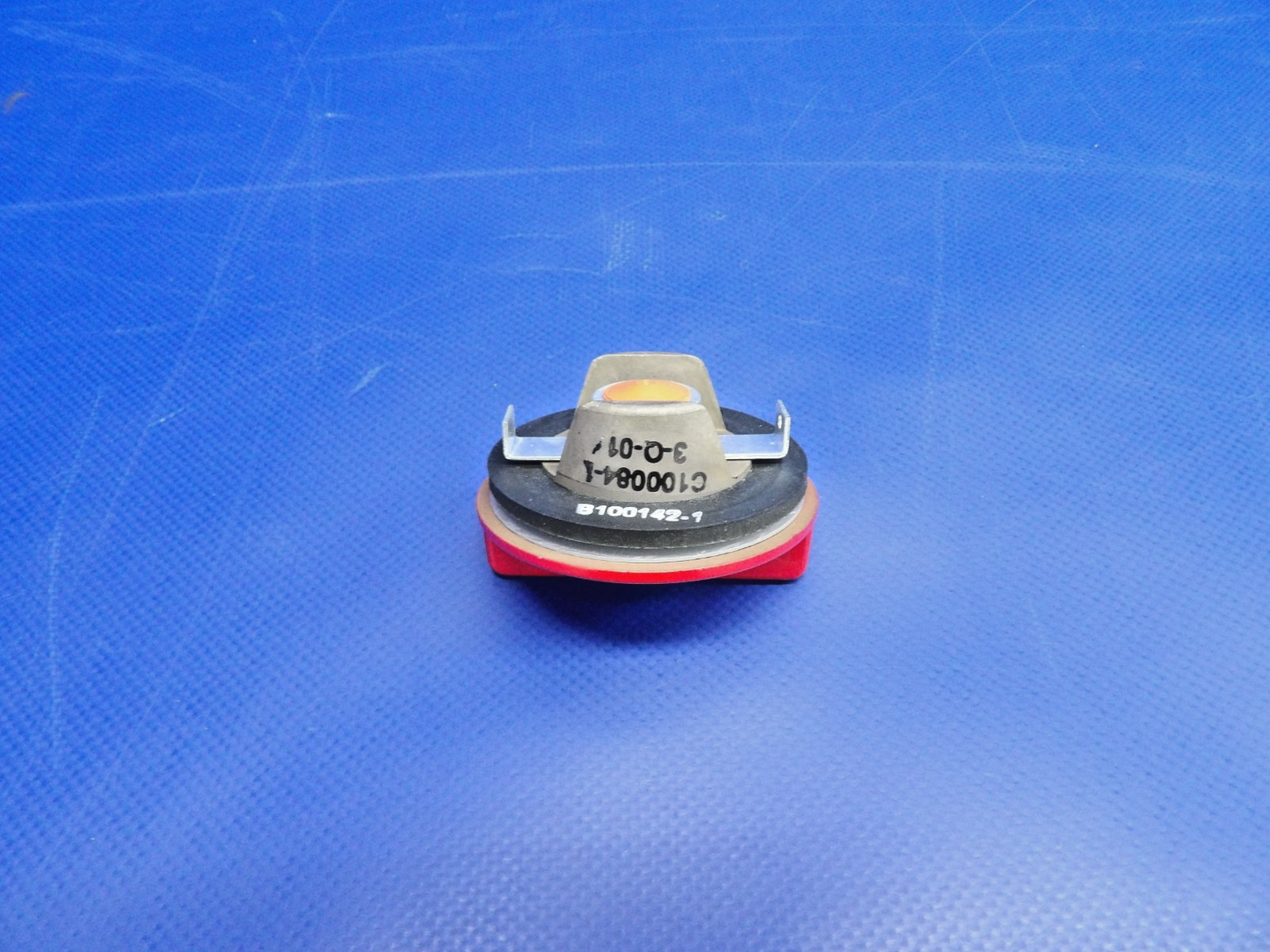 Cessna Fuel Filler Cap w/ 8130 P/N C156003-0101 NOS (0426-1227)13