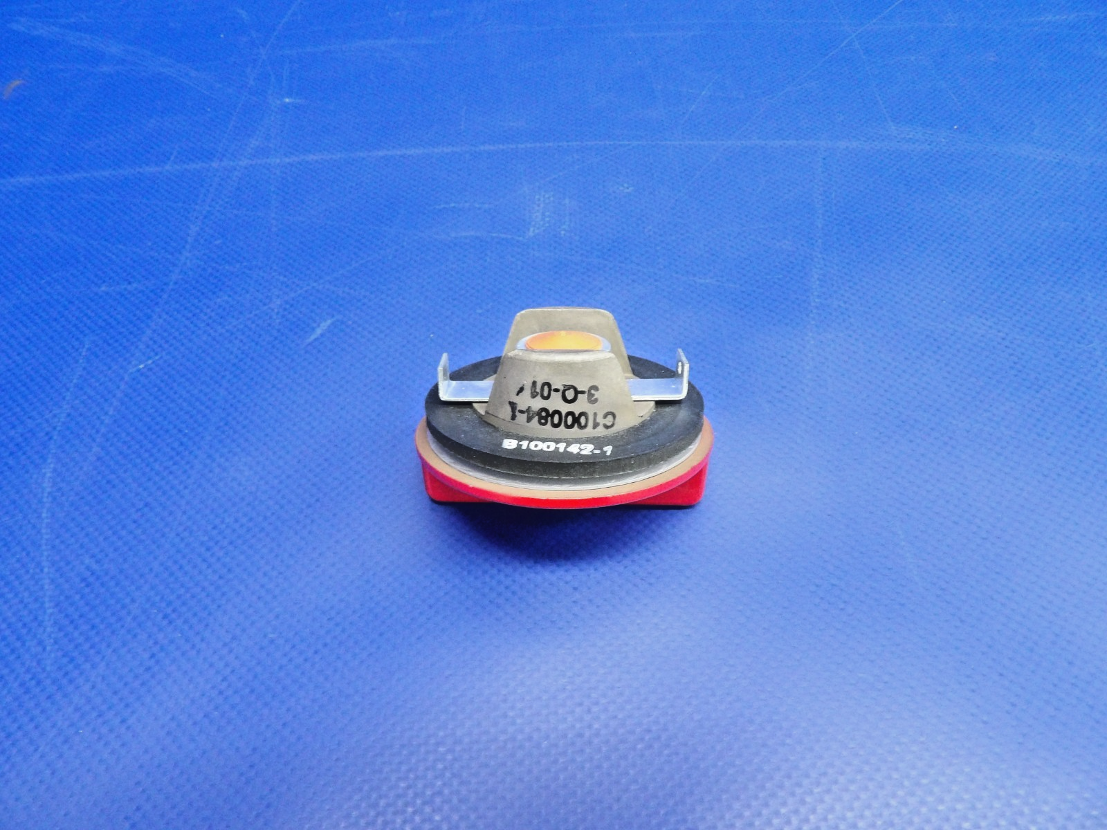 Cessna Fuel Filler Cap w/ 8130 P/N C156003-0101 NOS (0426-1227)13