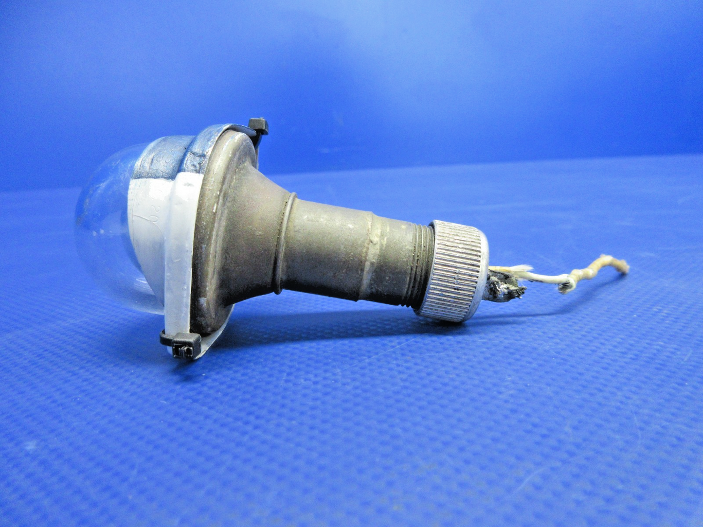Cessna 310 / 310I Grimes Tail Navigation Position Light P/N 0433006-4 (0326-898)5