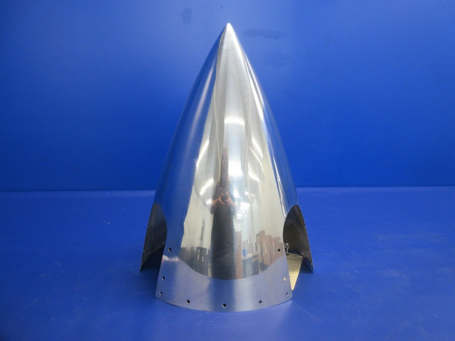 McCauley 3 Blade Propeller Spinner Polished P/N D5212 REPAIRED w/Tag (1124-2061)