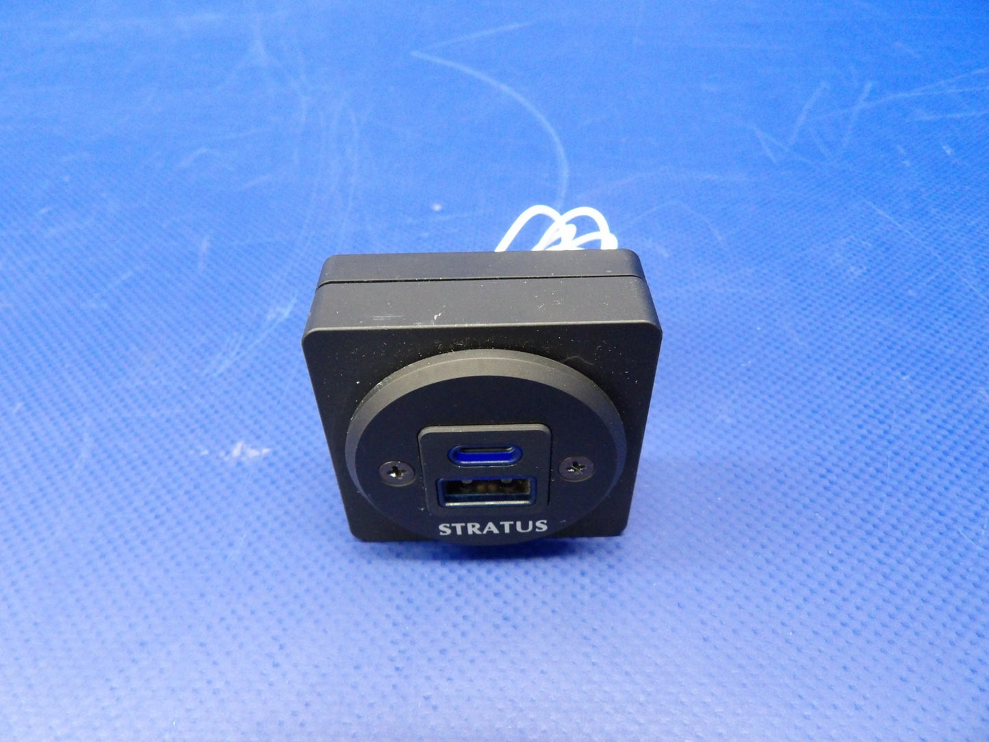 AT Appareo Status Power Pro Dual USB Charger 153510-000169 TESTED (0626-1289)2