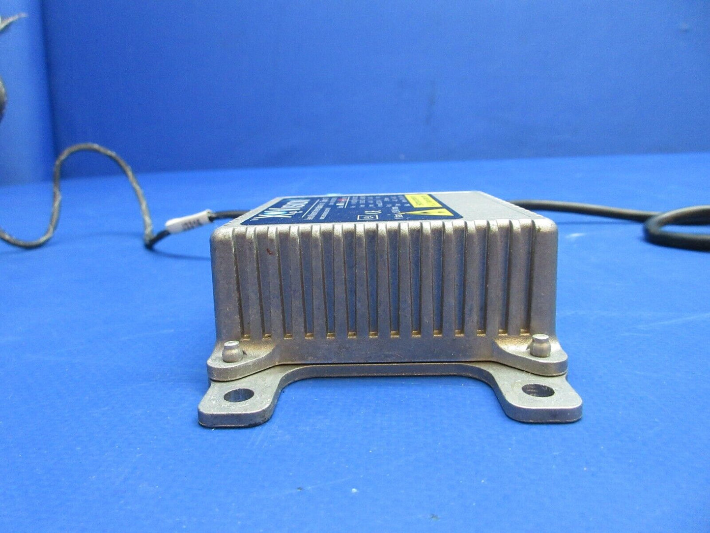 Diamond Xe Vision HID Xenon Lamp w/ Electronic Controller P/N XV1-28 (0623-159)