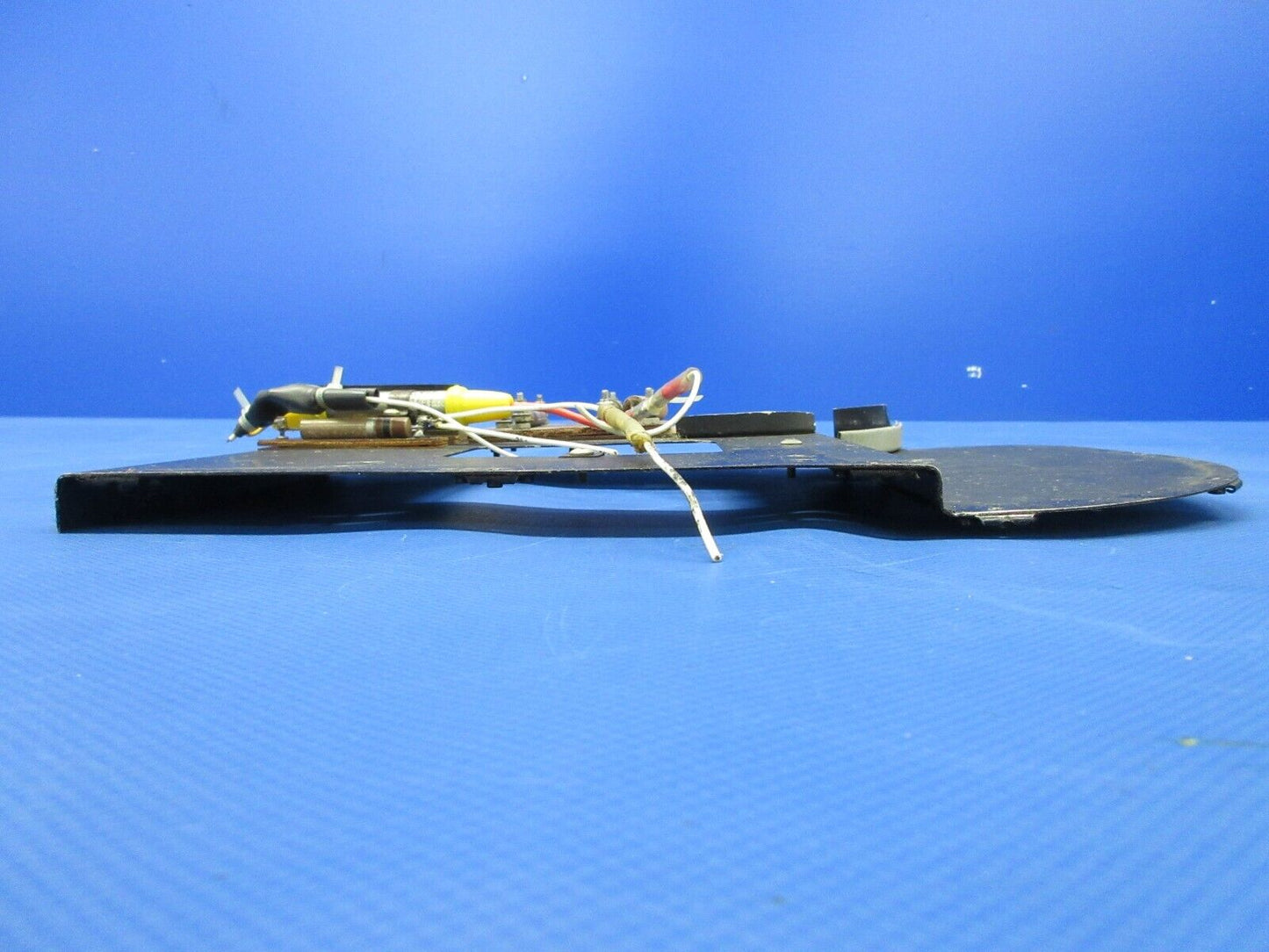 Piper PA-23-250 Aztec Pedestal Plate Assy LH P/N 17065-05 (0624-861)