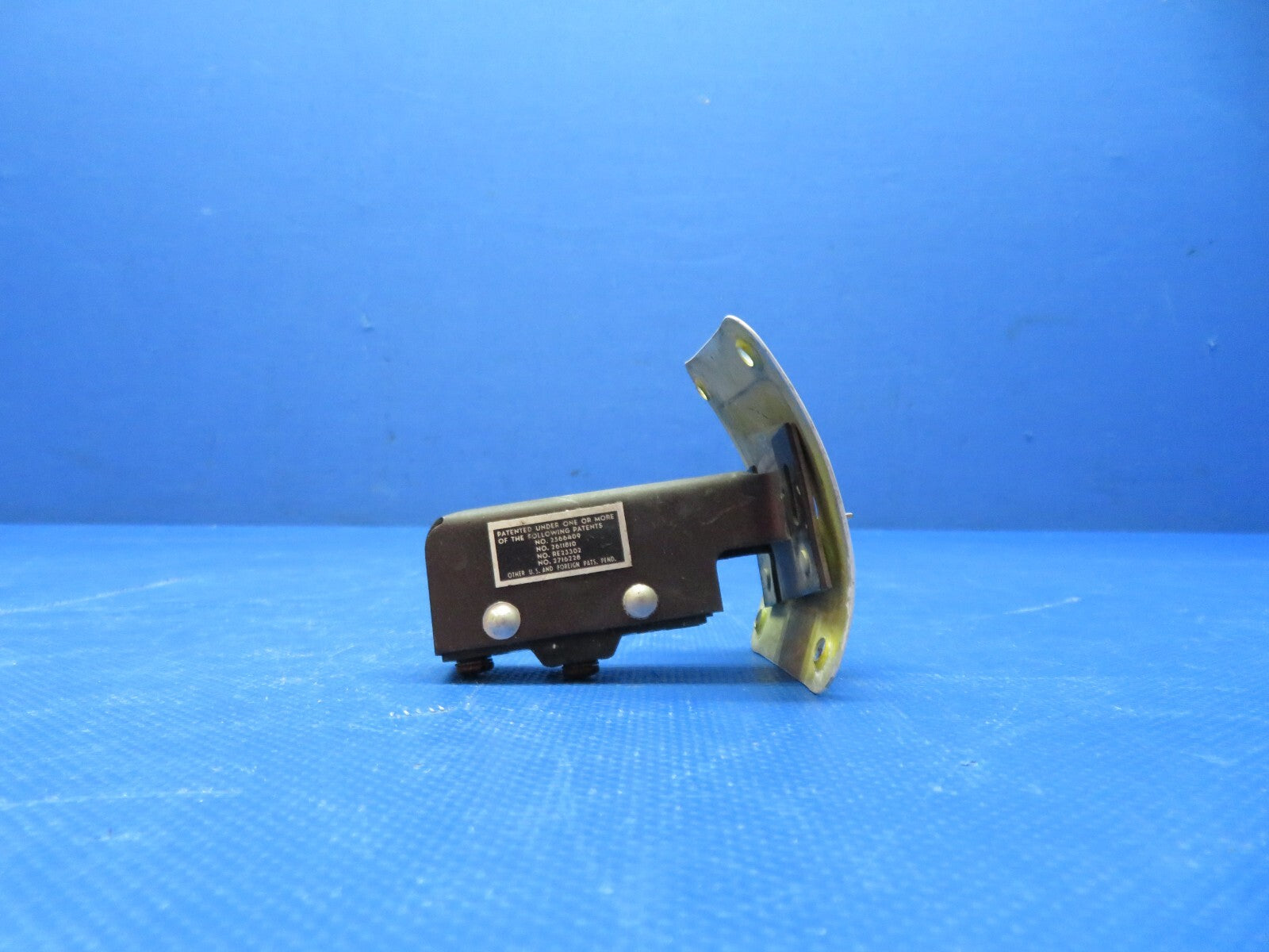 Piper PA-23-250 Aztec Safe Flight Lift Detector P/N C-52207 TESTED (0724-100)7