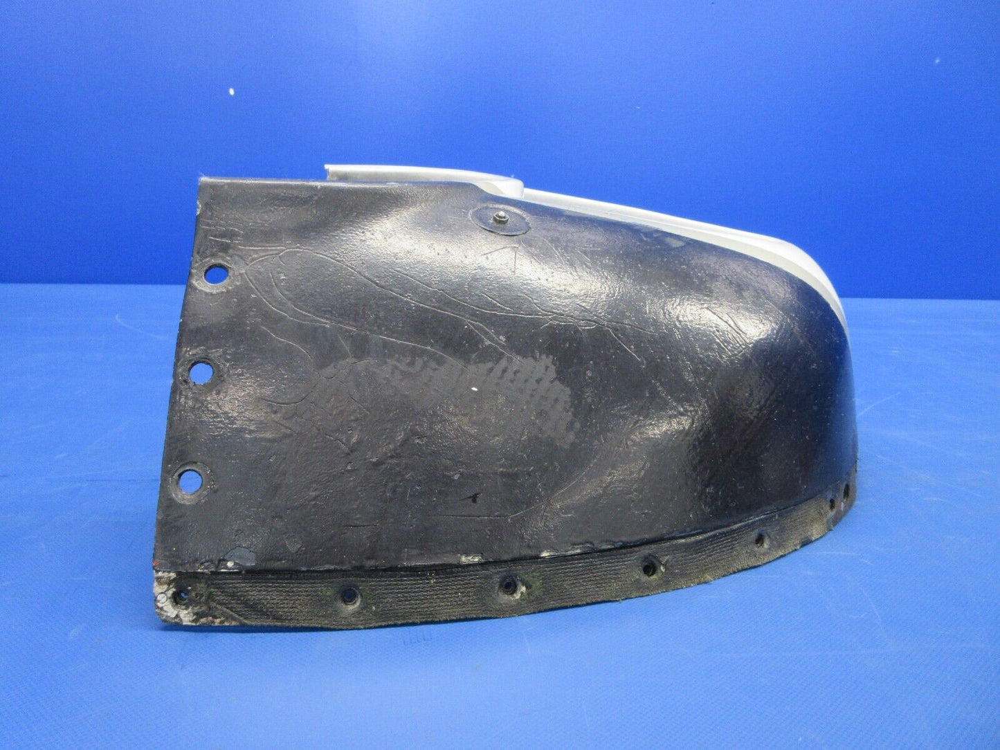 Piper PA-34-200T Seneca II Engine Nose Cowl Assy P/N 67998-00 (0524-1914)