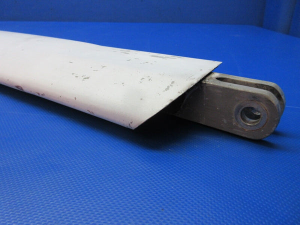 Cessna 150 / 150G RH Wing Strut Assy P/N 0421000-2 (0624-1727)