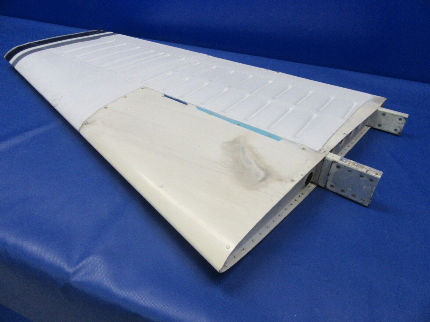 Beech D95A Travel Air Vertical Stabilizer P/N 95-640006-601 (0424-06)