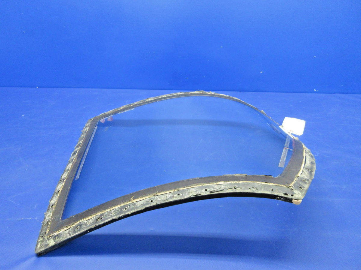 Piper PA-31T1 Cheyenne RH Heated Windshield P/N 56202-03 TESTED (0626-2027)1