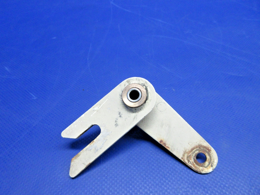 Beech 76 Duchess Nose Gear Retract Bellcrank P/N 105-820000-41 (0526-873)0