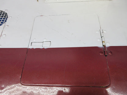 Bell 47J-2 Helicopter Fuselage Cowl RH P/N 47-340-207-231 (1124-1414)