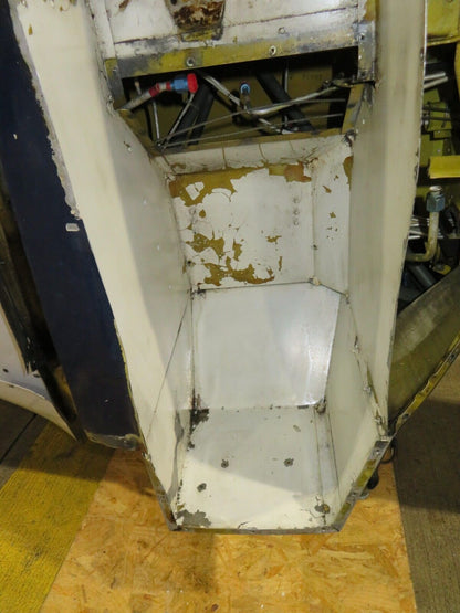 1960 Piper PA-23-250 Aztec LH Wing P/N 16170-00 (0324-94)